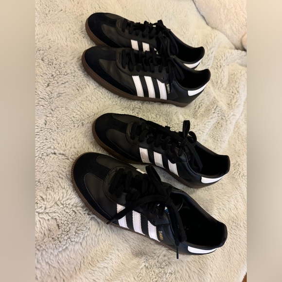 Adidas Black and White Samba OG Sneakers - Picture 7 of 9